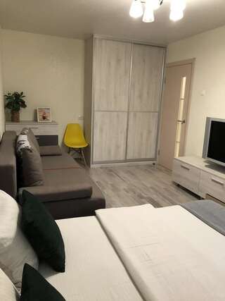 Апартаменты Shell Apartments Минск Апартаменты с балконом-2